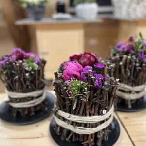 Seminar Weinrebenbündel mit Blumenfüllung